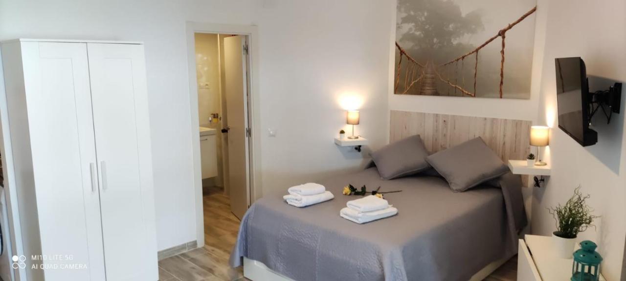 Estudio En Benalbeach, Vistas Mar, Primera Linea Playa Benalmádena Εξωτερικό φωτογραφία